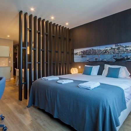 408 Gale Center Apartamento Wi-Fi, Estacionamento Порту Экстерьер фото